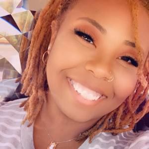 Meet your Posher, Paschelle